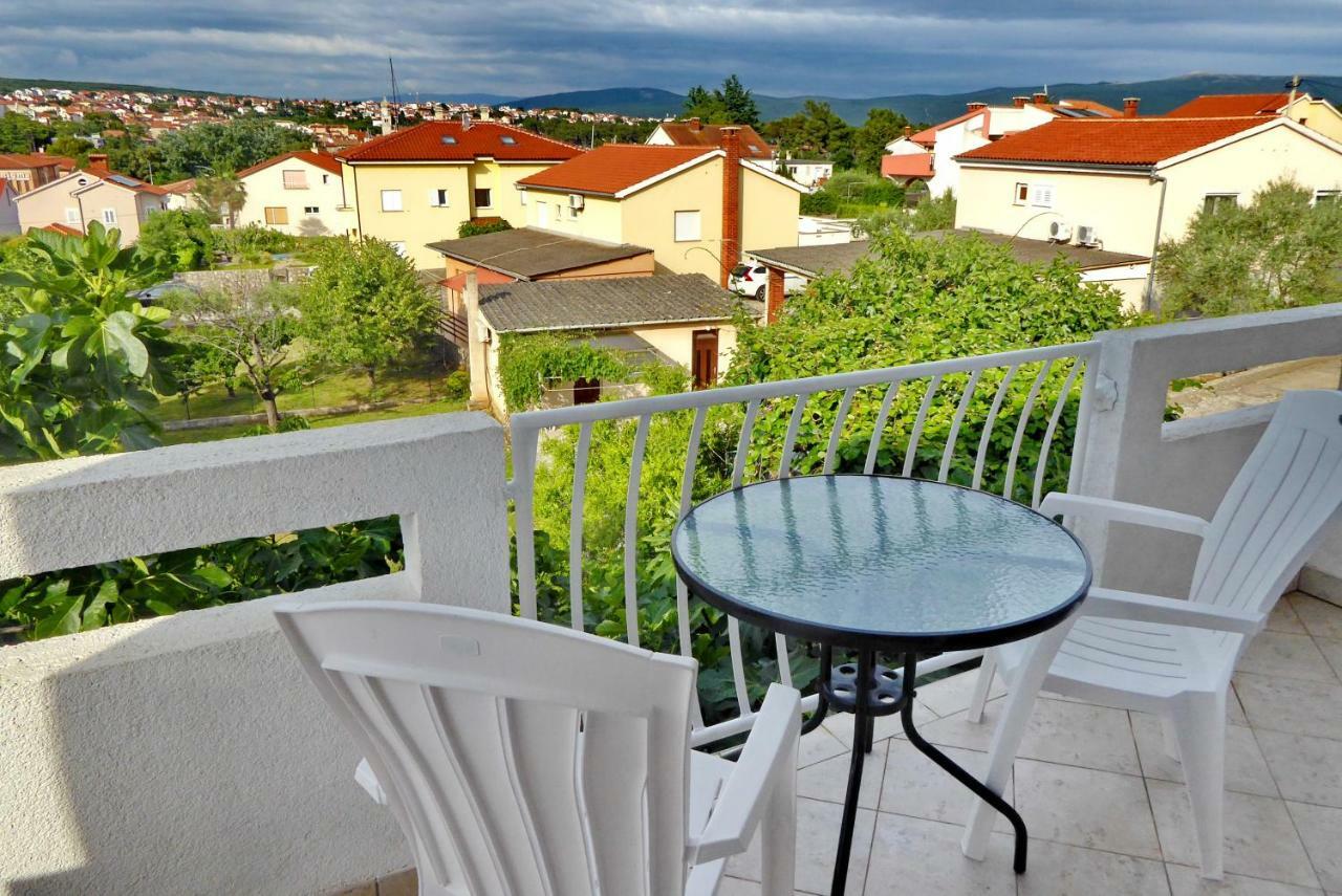Apartments Curicta 1 Krk Town Exterior foto